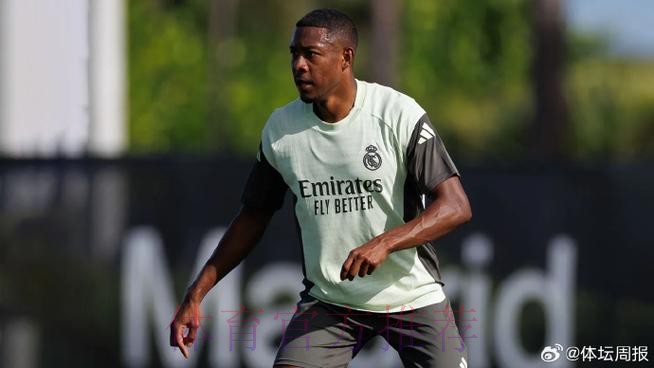 官方:阿拉巴左腿比目鱼肌受伤 预计伤缺一个月 官方:阿拉巴左腿比目鱼肌受伤 预计伤缺一个月